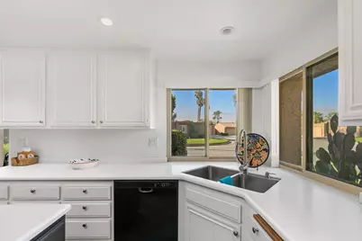 44239 Venice Court, Palm Desert, CA 92260 - Photo 12