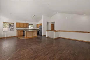 432 Chipowood, Big Bear Lake, CA 92315 - Photo 8