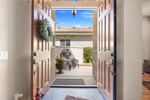 49021 Heifitz Dr, Indio, CA 92201 - Photo 8