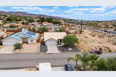 12920 Maui Way, Desert Hot Springs, CA 92240 - Photo 28