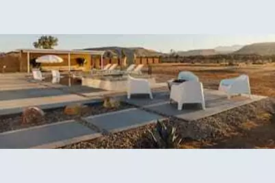 2742 Sage Avenue, Yucca Valley, CA 92284 - Photo 12