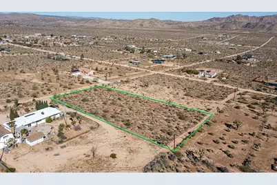102 Saddleback Road, Joshua Tree, CA 92252 - Photo 14