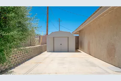 8582 Frontera Avenue, Yucca Valley, CA 92284 - Photo 52