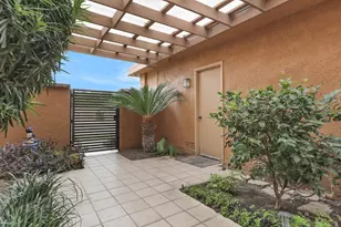 60 La Cerra Dr, Rancho Mirage, CA 92270 - Photo 2