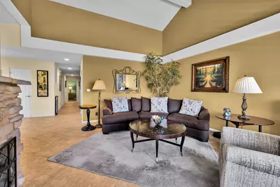 371 Gran Via, Palm Desert, CA 92260 - Photo 8