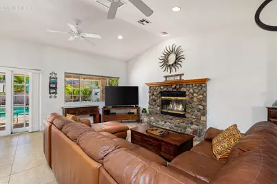 54400 Avenida Carranza, La Quinta, CA 92253 - Photo 10
