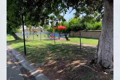 371 Avenue Andorra, Cathedral City, CA 92234 - Photo 8