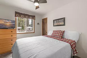 1217 Redwood Dr, Big Bear Lake, CA 92315 - Photo 26