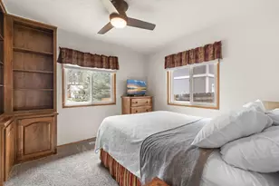 1217 Redwood Dr, Big Bear Lake, CA 92315 - Photo 22