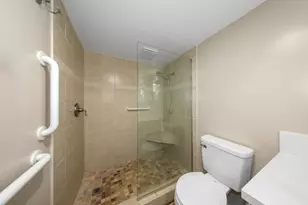 1655 E Palm Canyon Dr, Palm Springs, CA 92264 - Photo 14
