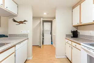 69130 Gerald Ford Dr, Cathedral City, CA 92234 - Photo 6