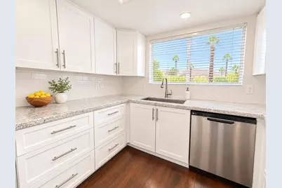 2700 E Mesquite Avenue #A2, Palm Springs, CA 92264 - Photo 6