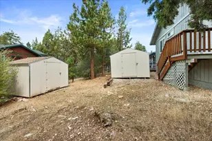 196 Sunset Ln, Sugarloaf, CA 92386 - Photo 20