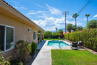 2123 E Nicola Road E, Palm Springs, CA 92262 - Photo 34