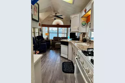 84136 Avenue 44 #202, Indio, CA 92203 - Photo 6