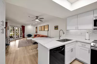 500 E Amado Road #203, Palm Springs, CA 92262 - Photo 10