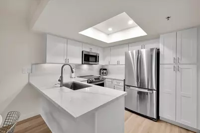 500 E Amado Road #203, Palm Springs, CA 92262 - Photo 8