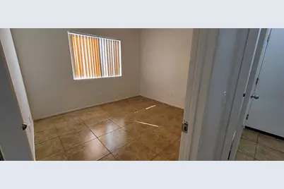 64057 Olympic Mountain Avenue, Desert Hot Springs, CA 92240 - Photo 22
