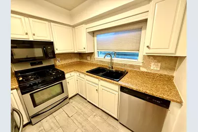 169 Tanforan, Rancho Mirage, CA 92270 - Photo 8