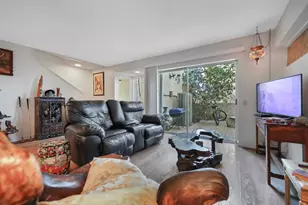 2504 N Whitewater Club Dr, Palm Springs, CA 92262 - Photo 2