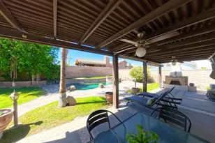 37879 Hollister Dr, Palm Desert, CA 92211 - Photo 20