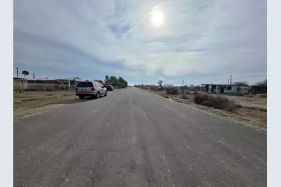 9588 Avenue H, Bombay Beach, CA 92257 - Photo 24