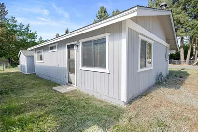 1101 W Country Club Boulevard, Big Bear City, CA 92314 - Photo 22