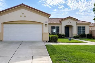 43322 Parkway Esplanade N, La Quinta, CA 92253 - Photo 2