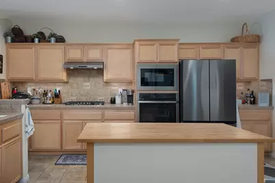 64172 Yosemite Lane, Desert Hot Springs, CA 92240 - Photo 10
