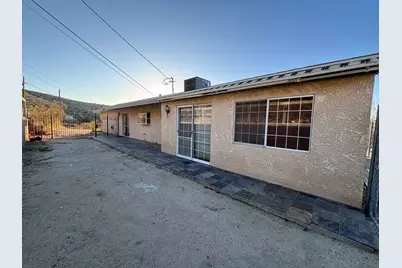 7891 Victor Vista Avenue, Yucca Valley, CA 92284 - Photo 36