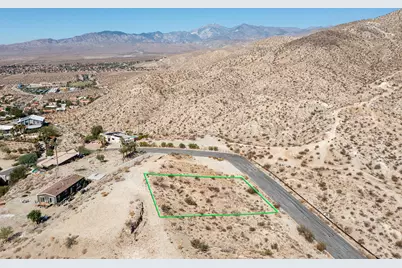 9004 Calle De Begiuos, Desert Hot Springs, CA 92240 - Photo 2