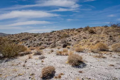 9004 Calle De Begiuos, Desert Hot Springs, CA 92240 - Photo 10