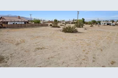 1226 Black Sea Avenue, Thermal, CA 92274 - Photo 6