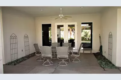 34 Paris Way, Rancho Mirage, CA 92270 - Photo 32