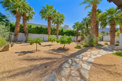 52862 Eisenhower Drive, La Quinta, CA 92253 - Photo 20