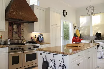 81055 Golf View Drive, La Quinta, CA 92253 - Photo 12