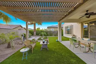 35 Chianti, Rancho Mirage, CA 92270 - Photo 10