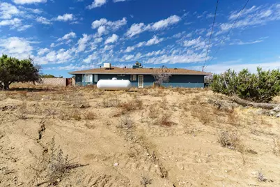 9179 Fortuna Avenue, Yucca Valley, CA 92284 - Photo 26