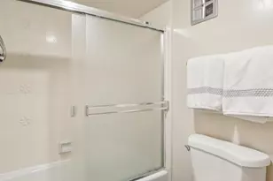 1655 E Palm Canyon Dr, Palm Springs, CA 92264 - Photo 20