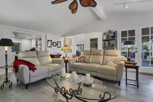 73450 Country Club Dr, Palm Desert, CA 92260 - Photo 10
