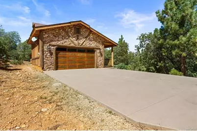 1147 Alameda Road, Big Bear City, CA 92314 - Photo 4