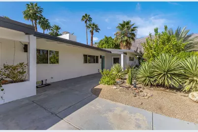 1075 E Sunny Dunes Road, Palm Springs, CA 92264 - Photo 6