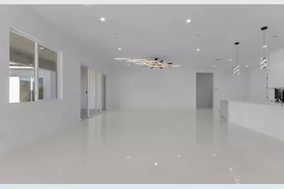 15483 Avenida Atezada, Desert Hot Springs, CA 92240 - Photo 14