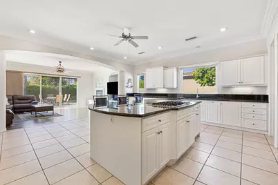 35104 Vista Del Aqua, Rancho Mirage, CA 92270 - Photo 12