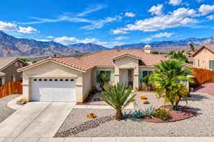 13717 Pinnacle Cir, Desert Hot Springs, CA 92240 - Photo 2