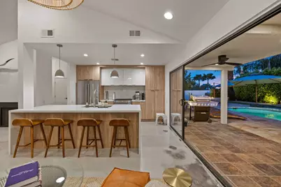1055 E Louise Drive, Palm Springs, CA 92262 - Photo 20