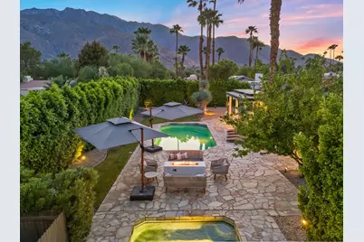 1055 E Louise Drive, Palm Springs, CA 92262 - Photo 8