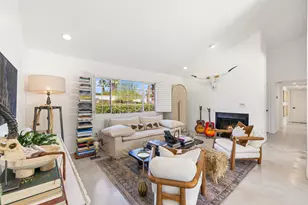 1055 E Louise Dr, Palm Springs, CA 92262 - Photo 14