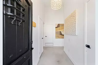 1055 E Louise Drive, Palm Springs, CA 92262 - Photo 12