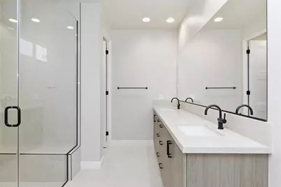 41867 Volare Court, Indio, CA 92203 - Photo 10